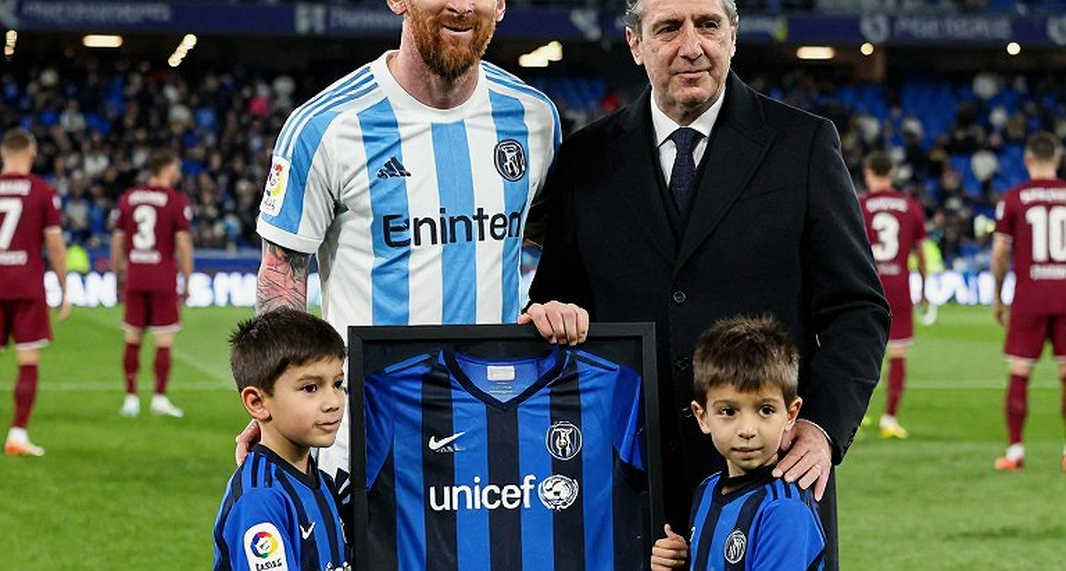 Álex Baena, Barcelona và tín hiệu chuyển nhượng không cần hợp đồng