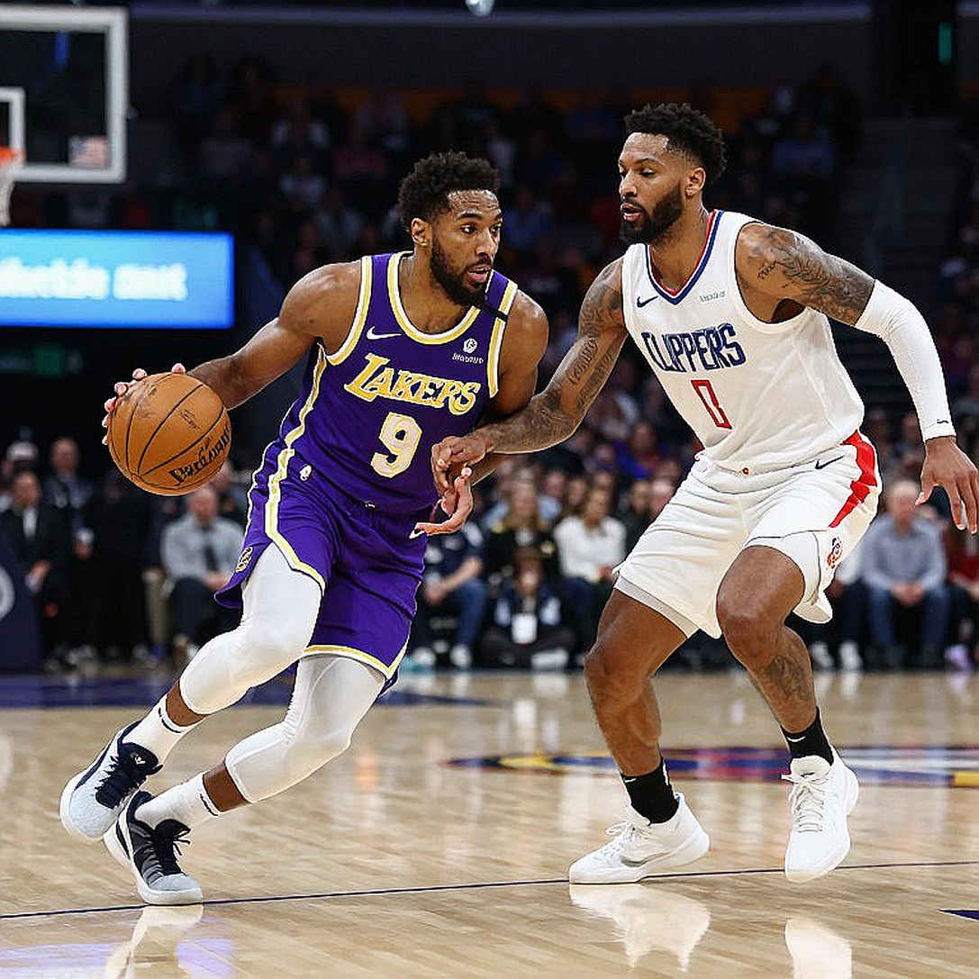 Thách thức NBA: NBL Australia đề xuất 'bốn điểm' từ logo và quyền kiểm soát trận đấu thuộc về cầu thủ