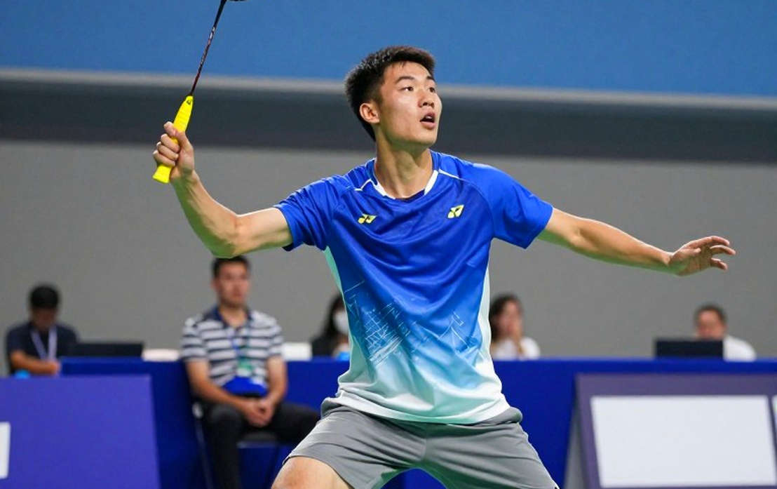 122 giây ở Aichi: khoảng lặng phía sau cú smash của Sindhu