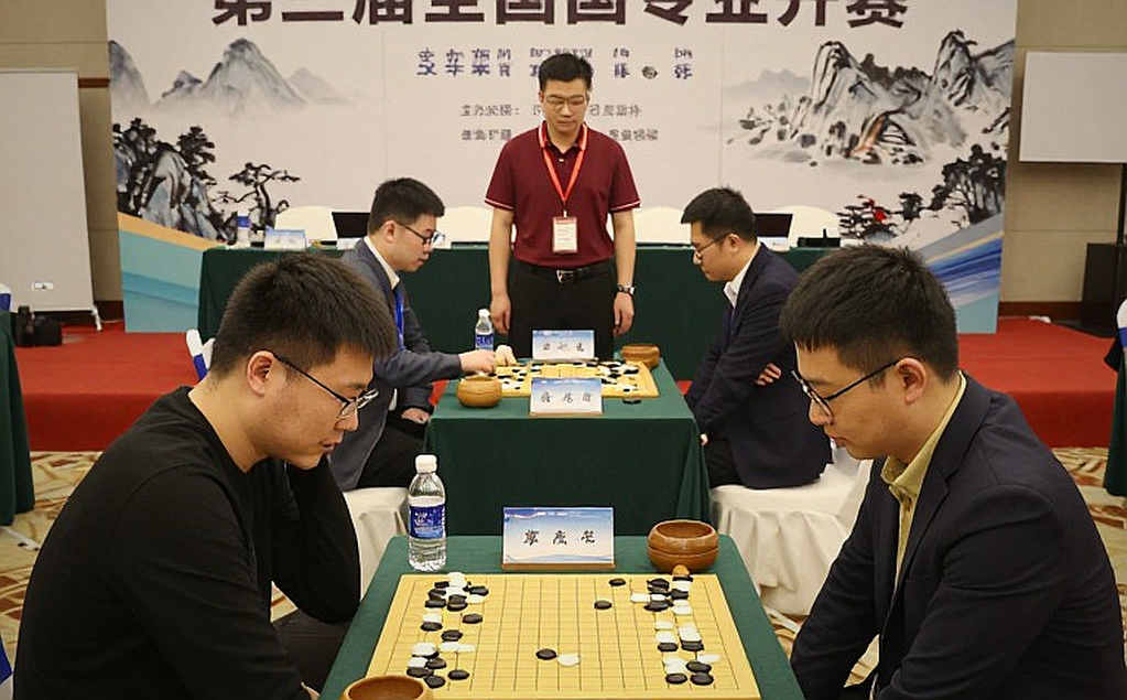 The Chess Scoresheet as a Diplomatic Gift: When a Move Connects Two Nations