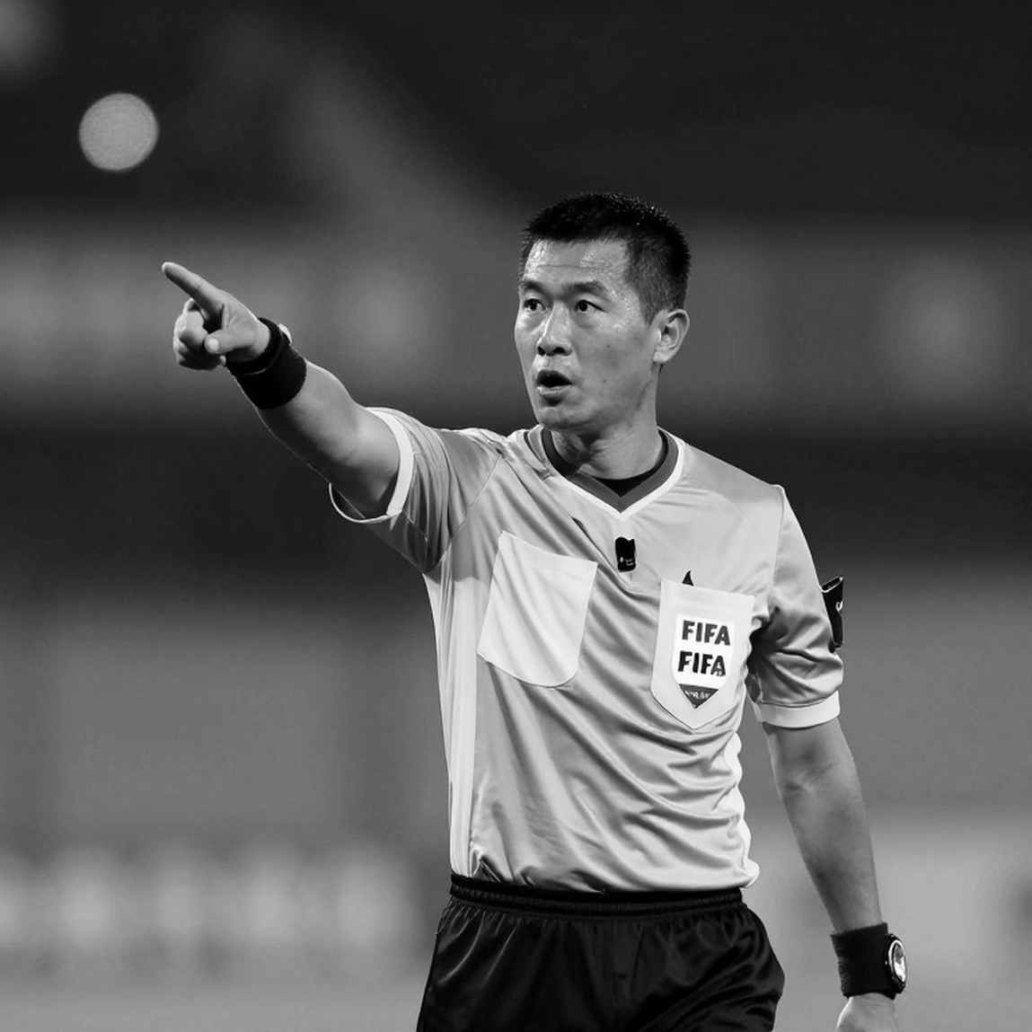 Nhịp đập của khoảng trống: Điều V.League giữ im lặng sau chiếc cúp ASEAN