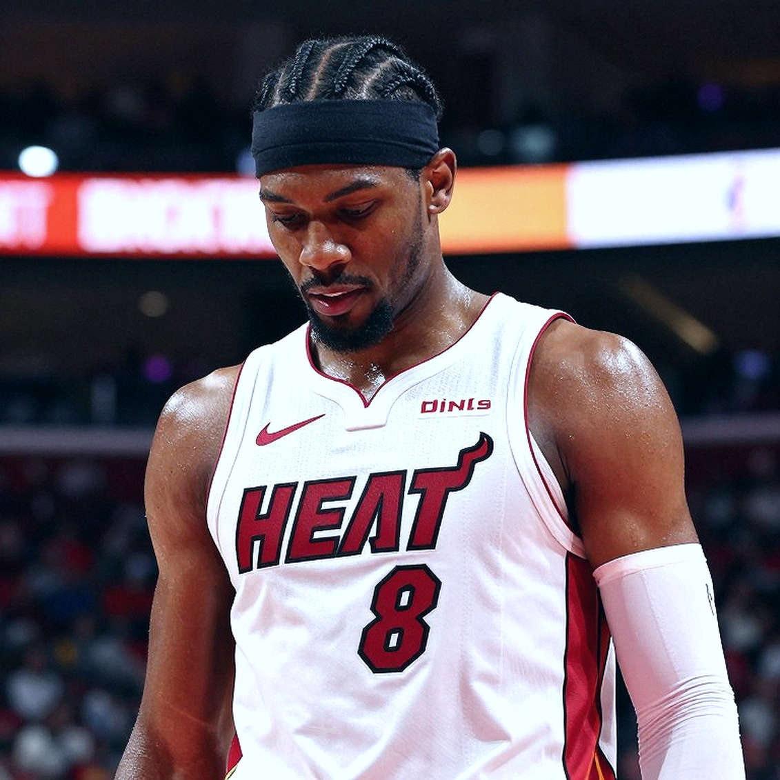 Keenan Evans trở lại sau đứt gân Achilles: Tia sáng le lói hay canh bạc của Zalgiris? Keenan Evans trở lại sau đứt gân Achilles: Tia sáng le lói hay canh bạc của Zalgiris?
