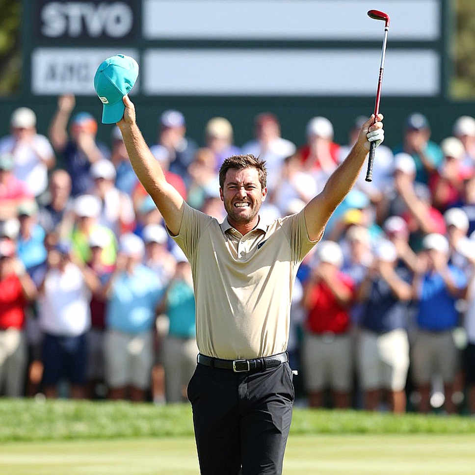 Ba mặt trận của làng golf thế giới: Luật bóng rollback, OWGR và cuộc chia đôi PGA Tour – LIV