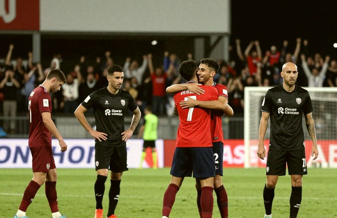 Zidane and France's Debut: A 1-0 Win, Mbappe's Knee, and the Traces Nobody Noticed Zidane and France's Debut: A 1-0 Win, Mbappe's Knee, and the Traces Nobody Noticed